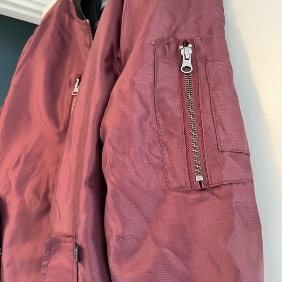 Maroon bomber jacket - Picture 4 of 5